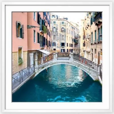 More to Love 8 - Shop Places